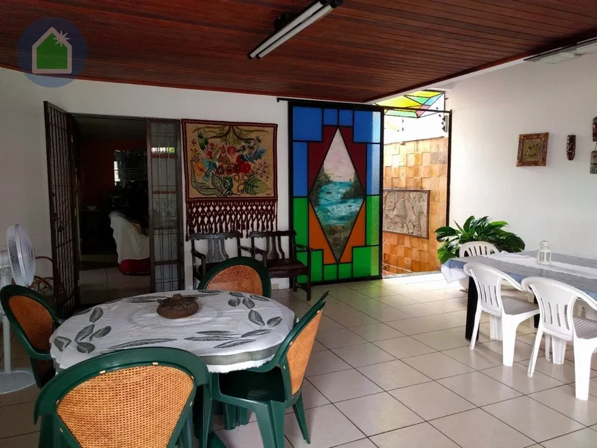 Foto 1 de Casa com 4 Quartos à venda, 214m² em Capim Macio, Natal