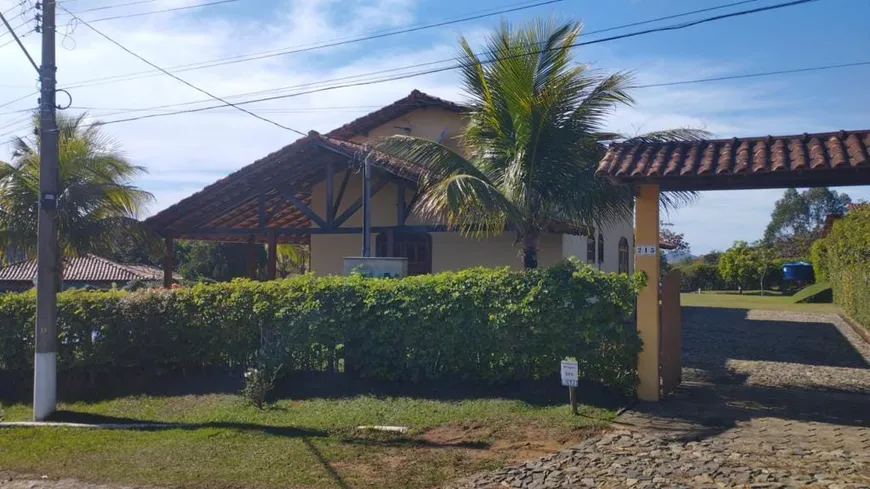 Foto 1 de Casa com 3 Quartos à venda, 144m² em Centro, Simão Pereira