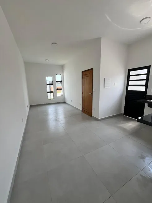 Foto 1 de Casa com 2 Quartos à venda, 150m² em Areao, Taubaté