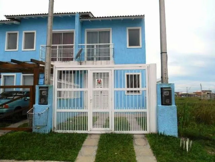 Foto 1 de Sobrado com 2 Quartos à venda, 68m² em Zona Nova, Tramandaí