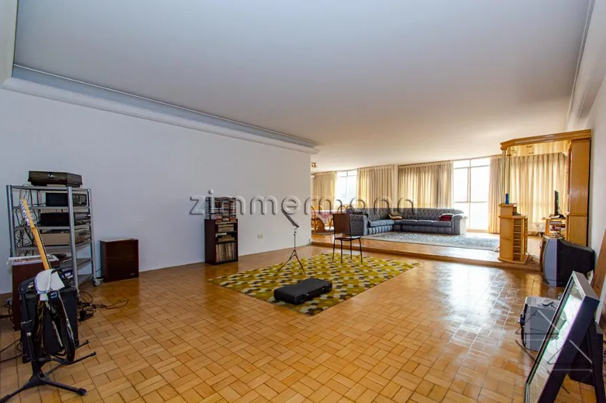 Foto 1 de Apartamento com 3 Quartos à venda, 204m² em Santa Cecília, São Paulo