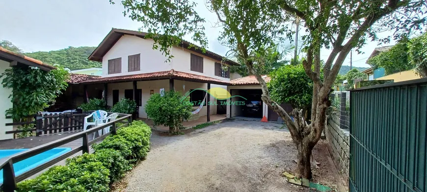 Foto 1 de Casa com 3 Quartos à venda, 280m² em Morro das Pedras, Florianópolis
