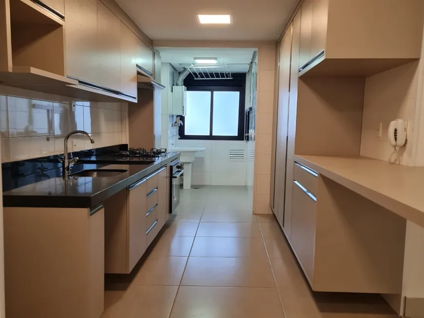 Foto 1 de Apartamento com 3 Quartos para alugar, 112m² em Melville Empresarial Ii, Barueri