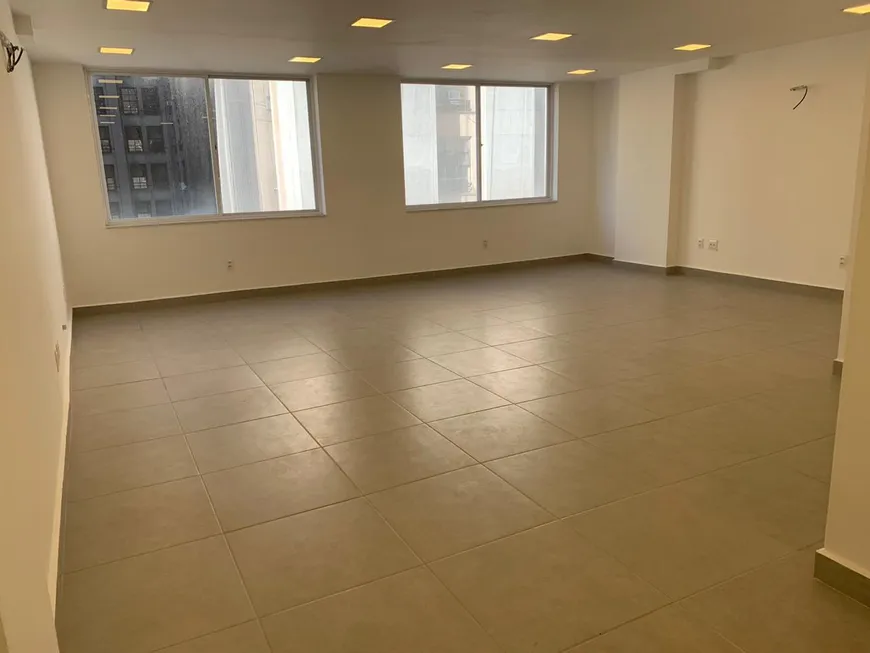 Foto 1 de Sala Comercial para alugar, 57m² em Centro, Rio de Janeiro