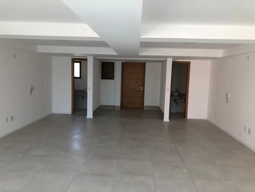 Foto 1 de Sala Comercial à venda, 66m² em Independência, Porto Alegre