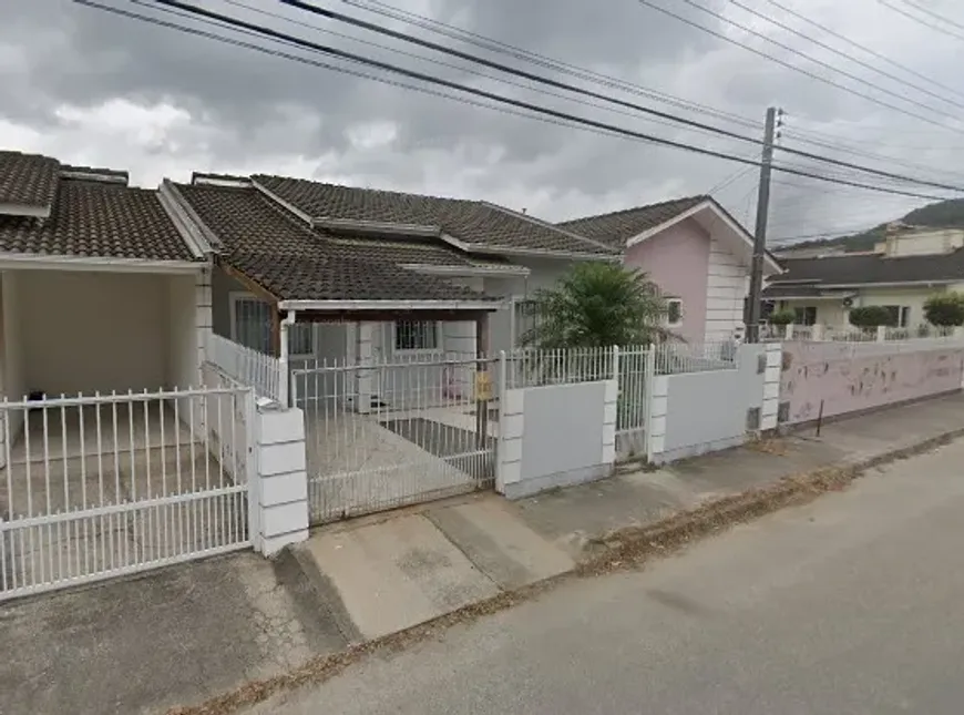 Foto 1 de Casa com 3 Quartos à venda, 70m² em São Sebastião, Palhoça