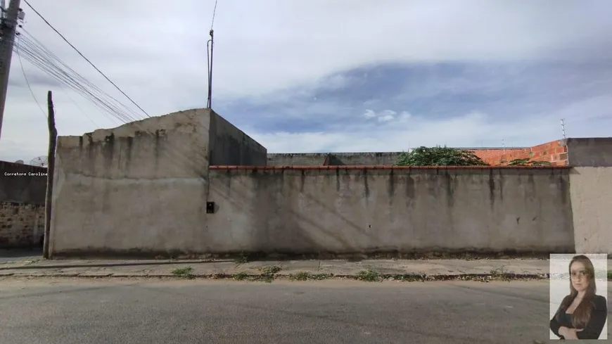 Foto 1 de Lote/Terreno à venda, 196m² em , Guanambi