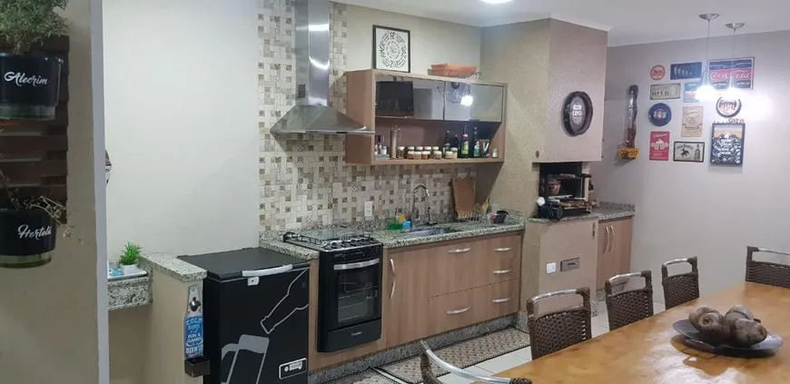 Foto 1 de Casa de Condomínio com 3 Quartos à venda, 150m² em Roseiral, São José do Rio Preto
