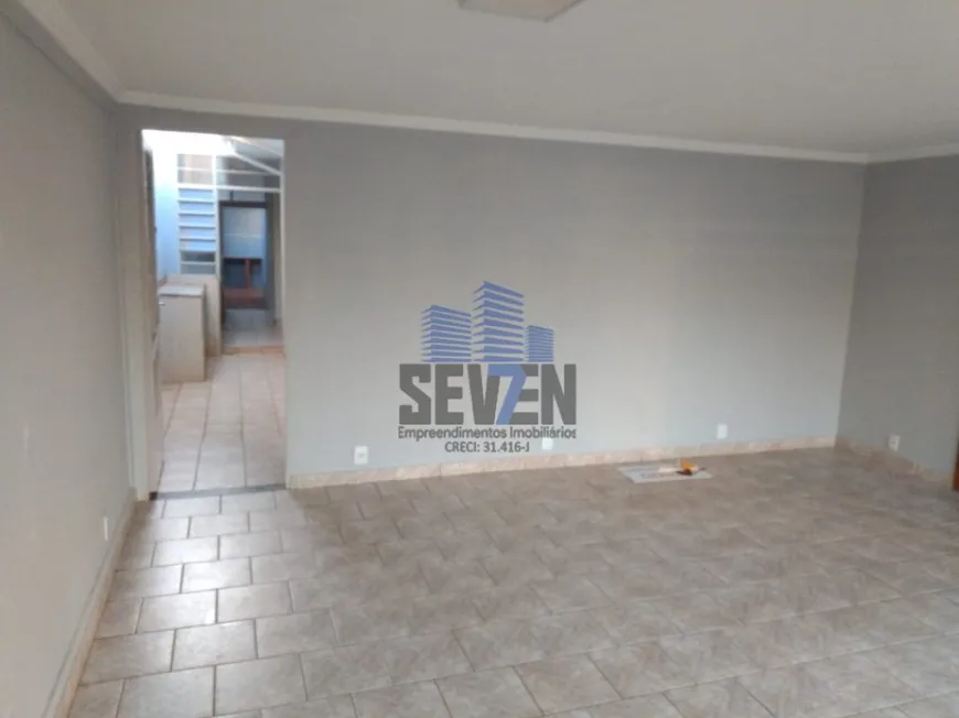 Foto 1 de Casa com 4 Quartos à venda, 200m² em Vila Cardia, Bauru