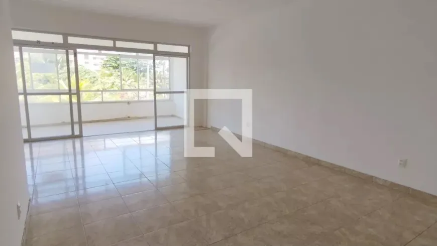 Foto 1 de Apartamento com 4 Quartos à venda, 180m² em Costa Azul, Salvador