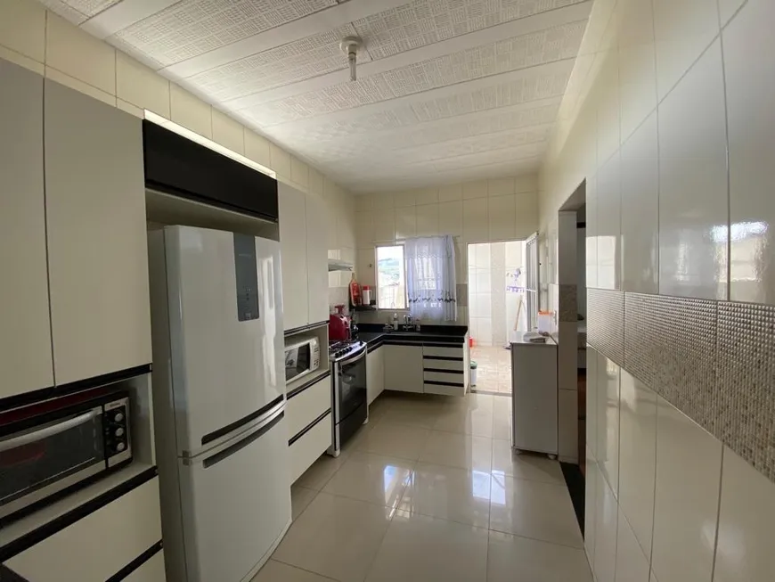Foto 1 de Casa com 3 Quartos à venda, 126m² em Vila Pinho Vale do Jatobá, Belo Horizonte