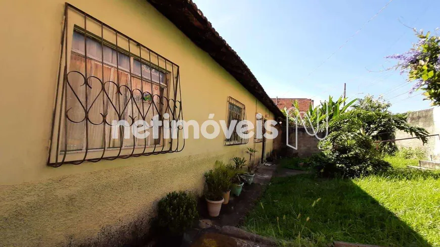 Foto 1 de Casa com 2 Quartos à venda, 390m² em Horto Florestal, Belo Horizonte