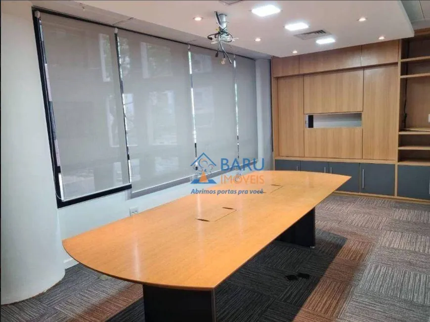 Foto 1 de Sala Comercial para alugar, 260m² em Vila Olímpia, São Paulo