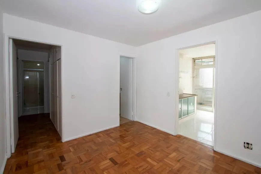 Foto 1 de Apartamento com 3 Quartos para alugar, 150m² em Pinheiros, São Paulo