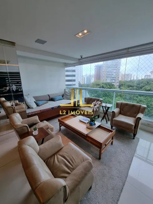Foto 1 de Apartamento com 3 Quartos à venda, 130m² em Pituba, Salvador