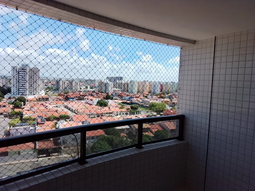 Foto 1 de Apartamento com 3 Quartos à venda, 84m² em Farolândia, Aracaju