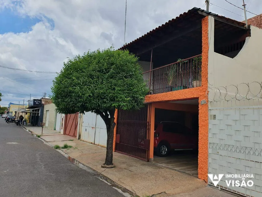 Foto 1 de Casa com 3 Quartos à venda, 133m² em Parque São Geraldo, Uberaba