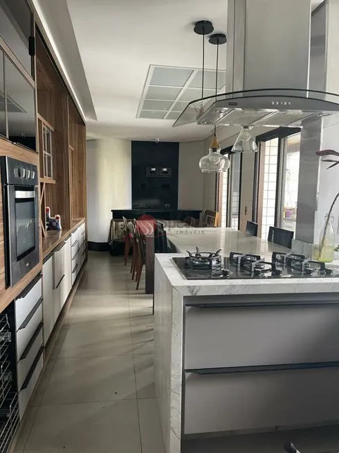 Foto 1 de Apartamento com 4 Quartos à venda, 226m² em Jardim Anália Franco, São Paulo