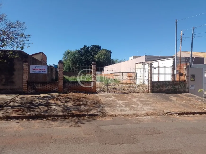 Foto 1 de Lote/Terreno à venda, 480m² em Jardim Ima, Campo Grande