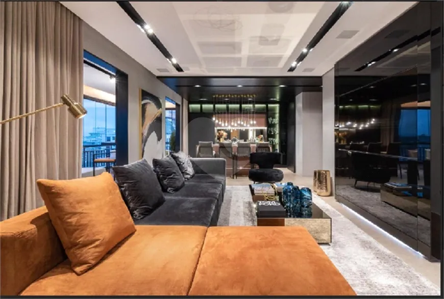 Foto 1 de Apartamento com 3 Quartos à venda, 150m² em Jardins, São Paulo
