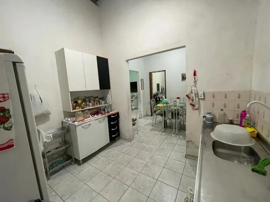 Foto 1 de Casa com 2 Quartos à venda, 80m² em Vila Laura, Salvador