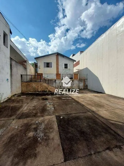 Foto 1 de Casa com 3 Quartos à venda, 90m² em Vila Antártica, Botucatu