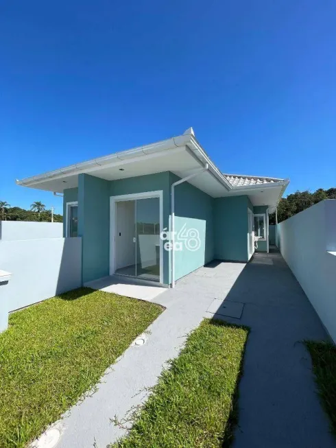 Foto 1 de Casa com 2 Quartos à venda, 50m² em Forquilhas, São José