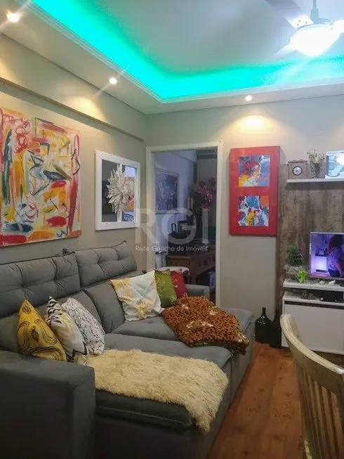 Foto 1 de Apartamento com 1 Quarto à venda, 37m² em Partenon, Porto Alegre