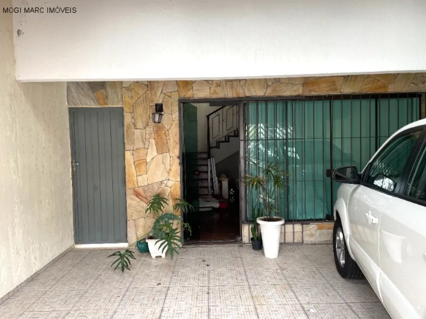 Foto 1 de Sobrado com 3 Quartos à venda, 164m² em Alto Ipiranga, Mogi das Cruzes