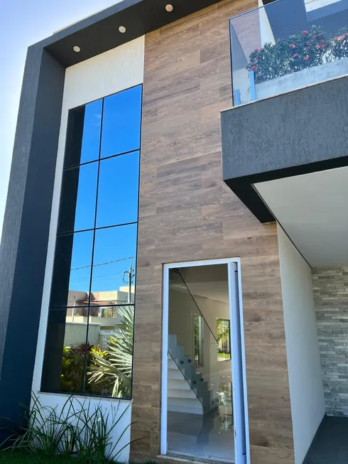 Foto 1 de Casa de Condomínio com 3 Quartos à venda, 370m² em Fátima, Fortaleza