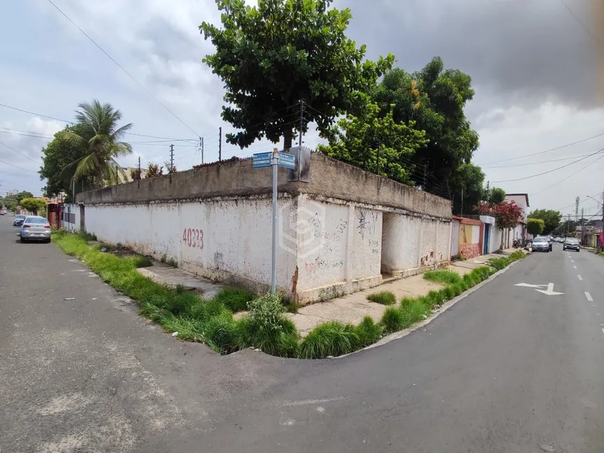 Foto 1 de Imóvel Comercial com 4 Quartos à venda, 409m² em Centro, Teresina