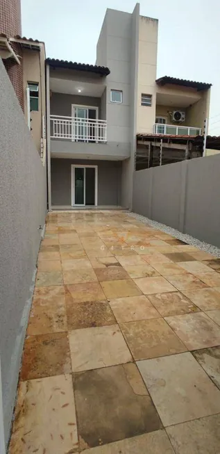 Foto 1 de Casa de Condomínio com 3 Quartos à venda, 90m² em Maraponga, Fortaleza