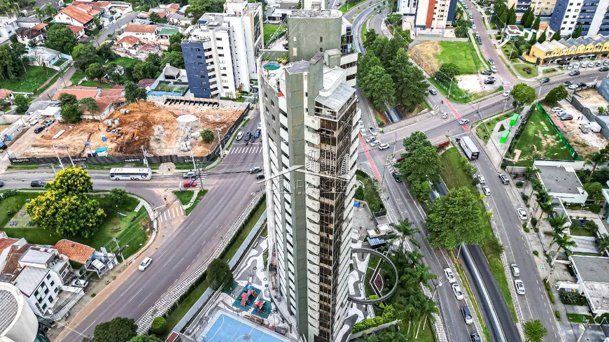 Foto 1 de Cobertura com 4 Quartos à venda, 362m² em Mossunguê, Curitiba