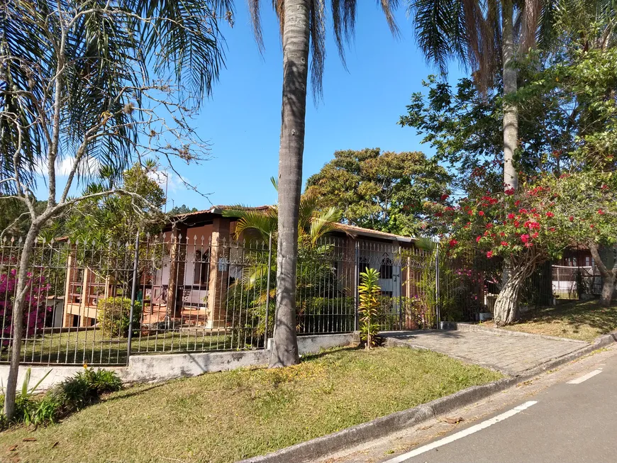Foto 1 de Casa com 2 Quartos à venda, 250m² em Jardim Villaça, São Roque