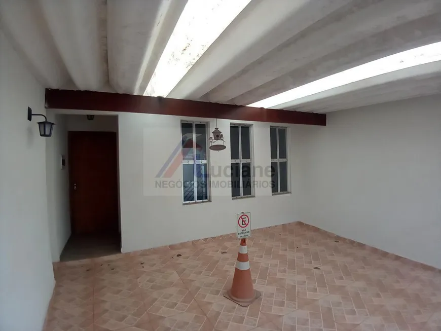 Foto 1 de Casa com 2 Quartos para alugar, 125m² em Vila Sao Pedro, Santo André