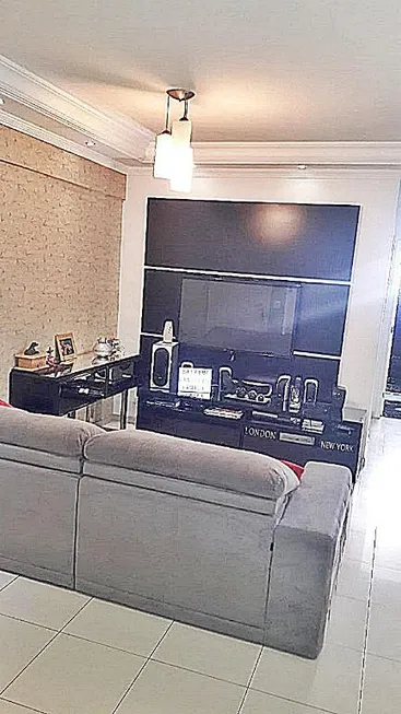 Foto 1 de Apartamento com 3 Quartos à venda, 82m² em Itararé, São Vicente
