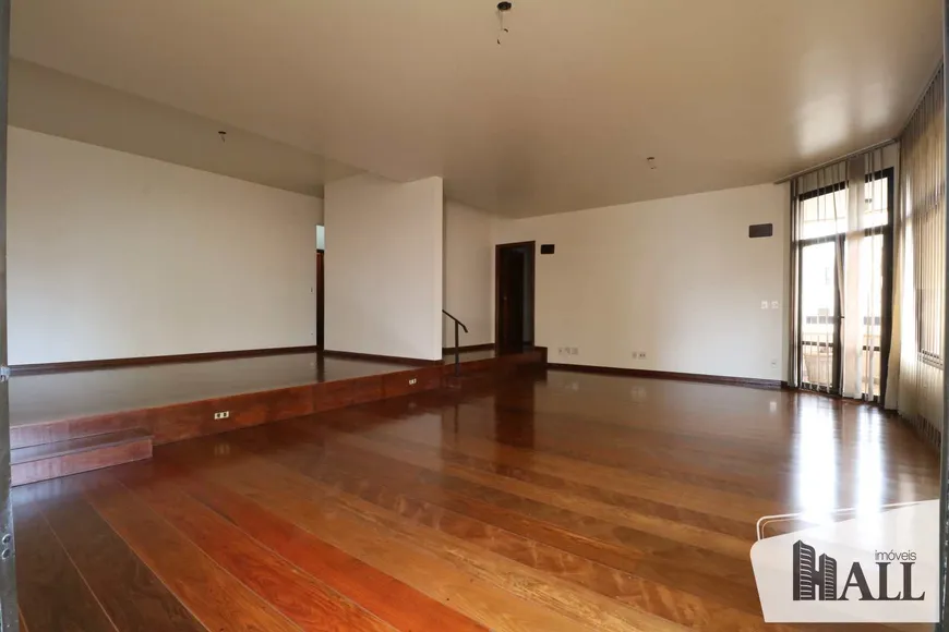 Foto 1 de Apartamento com 4 Quartos à venda, 240m² em Centro, São José do Rio Preto