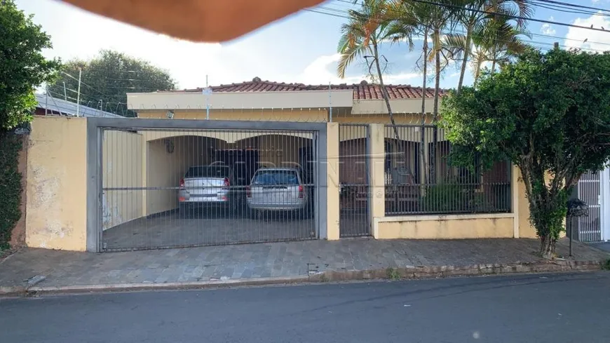 Foto 1 de Casa com 4 Quartos à venda, 549m² em Jardim São João Batista, São Carlos