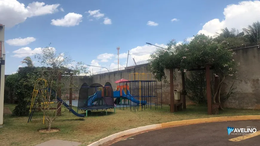 Foto 1 de Casa de Condomínio com 3 Quartos à venda, 120m² em Vila Planalto, Campo Grande