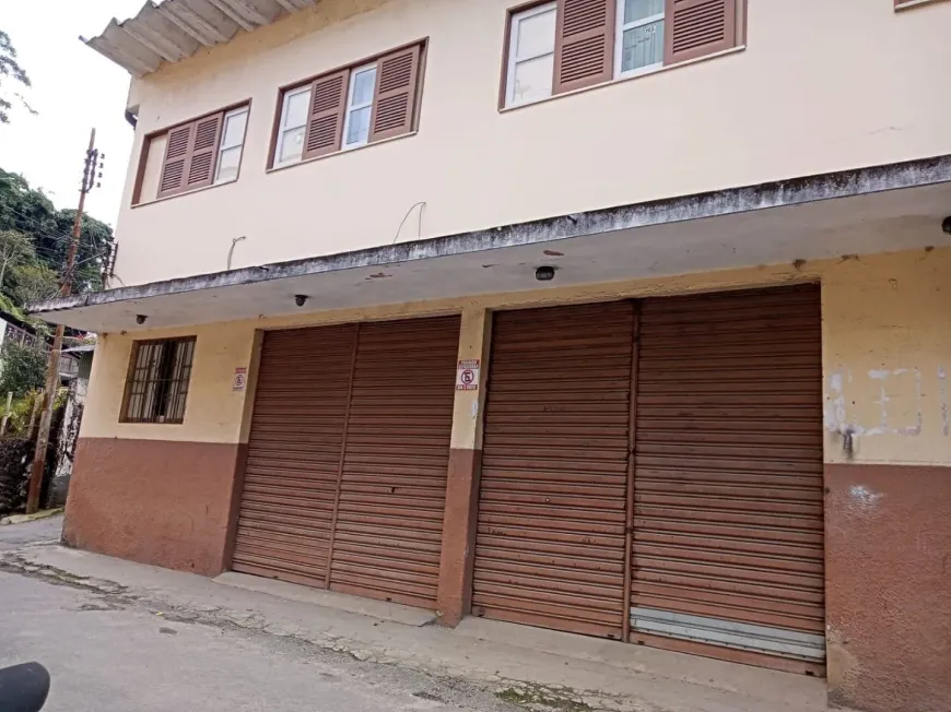 Foto 1 de Ponto Comercial para alugar, 170m² em Bingen, Petrópolis