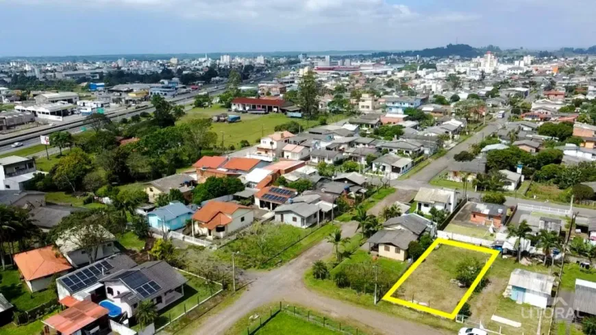 Foto 1 de Lote/Terreno à venda, 360m² em , Sombrio