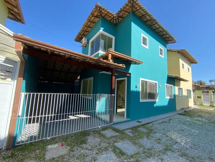 Foto 1 de Casa com 2 Quartos à venda, 75m² em Jardim Mariléa, Rio das Ostras