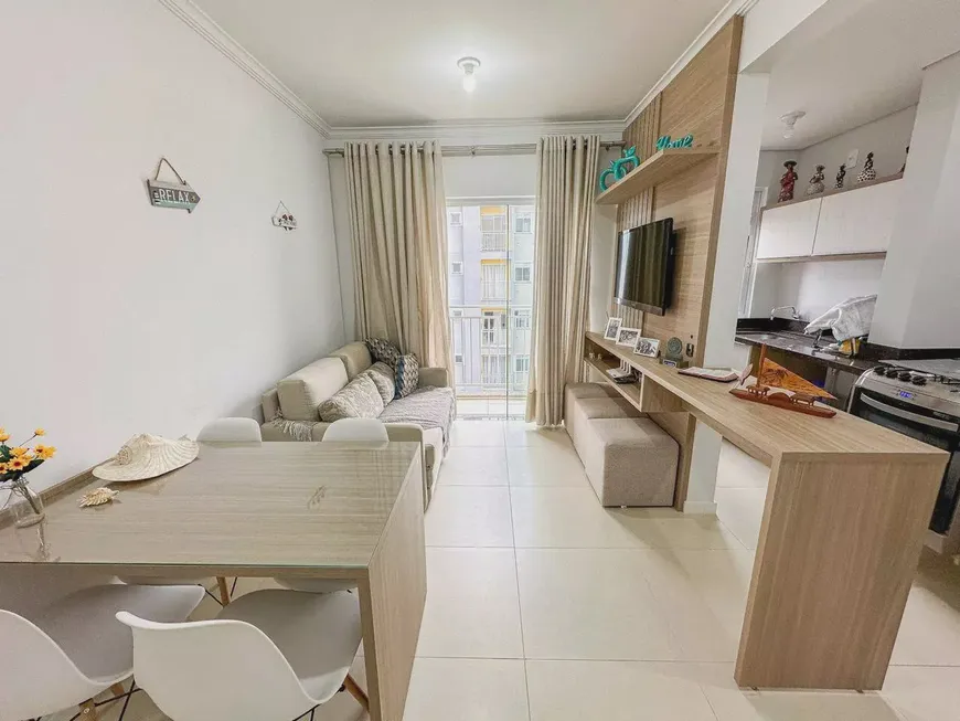 Foto 1 de Apartamento com 2 Quartos à venda, 54m² em Itacolomi, Balneário Piçarras