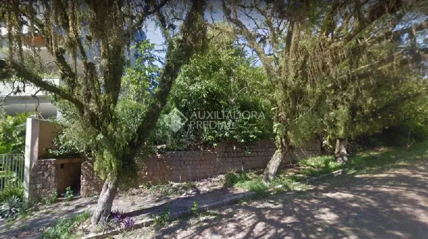 Foto 1 de Lote/Terreno à venda, 400m² em Chácara das Pedras, Porto Alegre