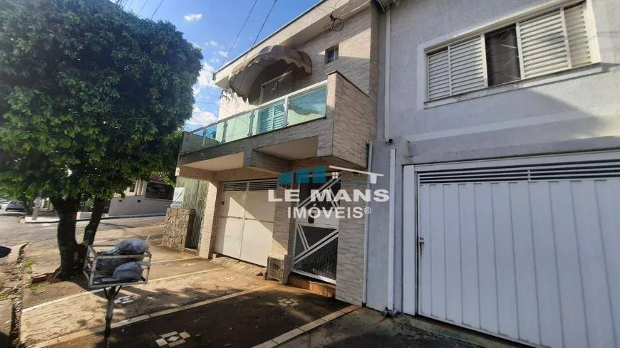Foto 1 de Casa com 3 Quartos à venda, 181m² em Vila Rezende, Piracicaba