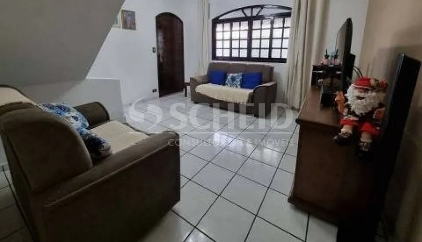 Foto 1 de Sobrado com 3 Quartos à venda, 240m² em Interlagos, São Paulo