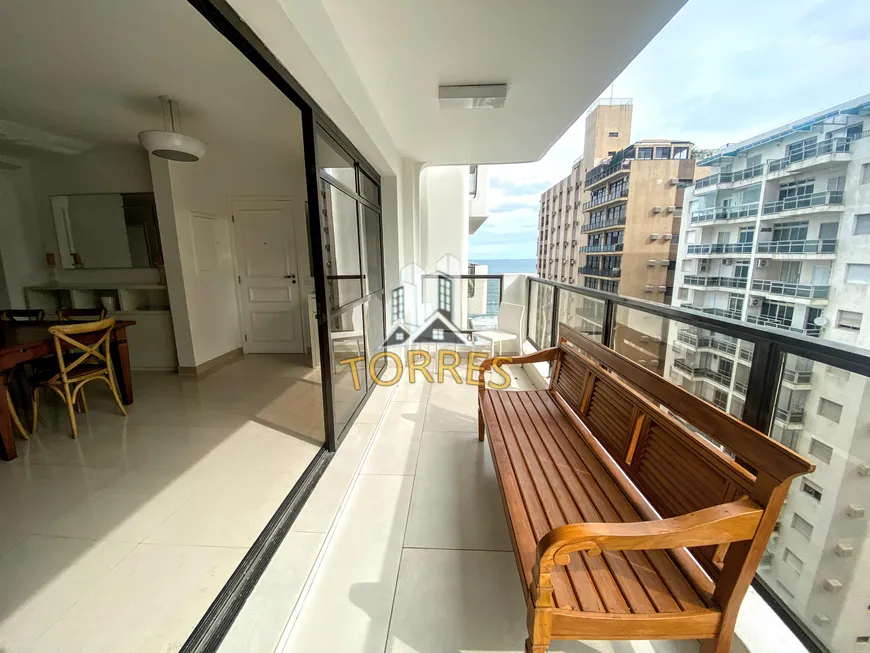 Foto 1 de Apartamento com 3 Quartos à venda, 140m² em Praia das Pitangueiras, Guarujá