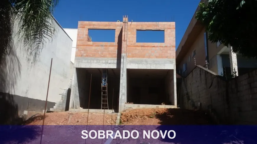 Foto 1 de Sobrado com 3 Quartos à venda, 127m² em Jardim do Lago, Atibaia