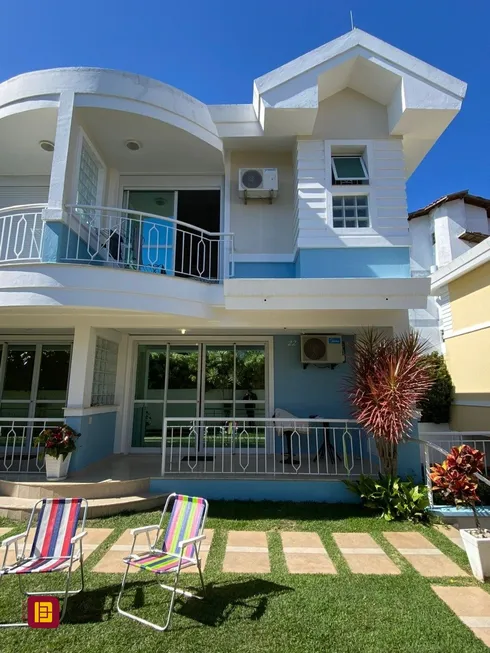 Foto 1 de Casa de Condomínio com 2 Quartos à venda, 103m² em Canasvieiras, Florianópolis