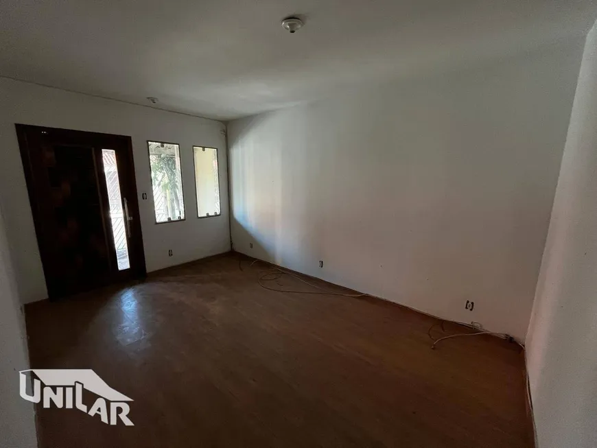 Foto 1 de Casa com 4 Quartos à venda, 200m² em Brasilândia, Volta Redonda